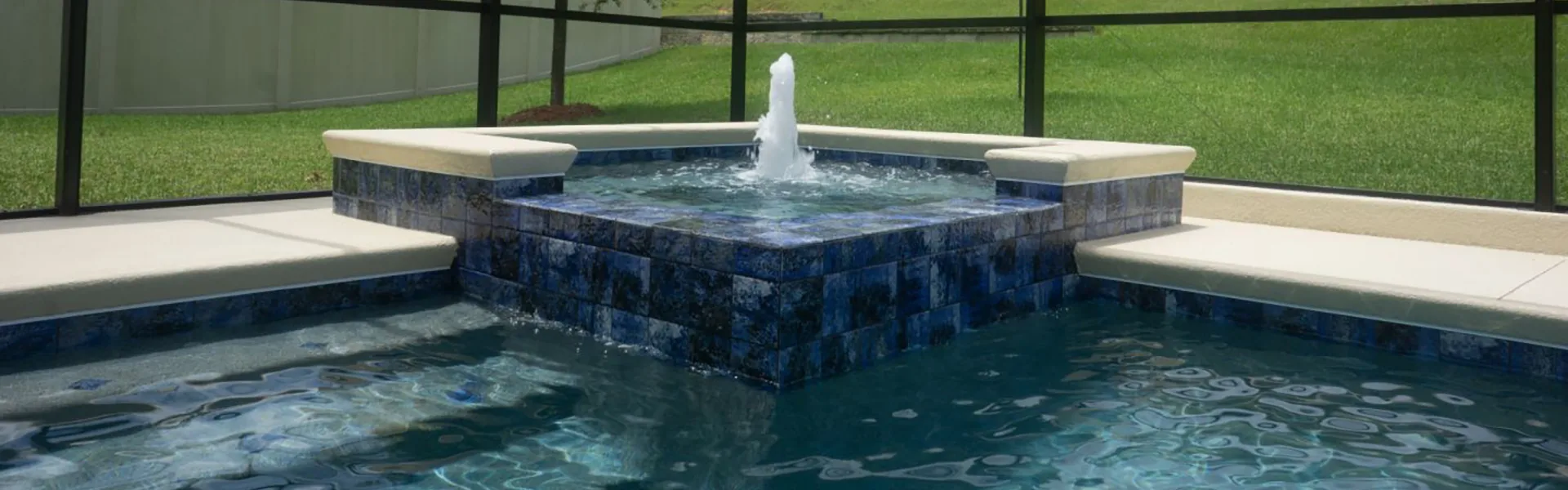 Pool and Hot Tub Combo Design