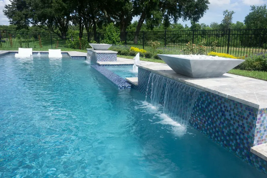 Luxury Pools With Slides